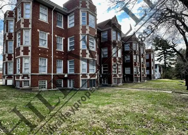 Property at 6 McKinley Blvd Apt 5, Terre Haute, IN, 47803, 1 bed, 1 bath, [object Object]