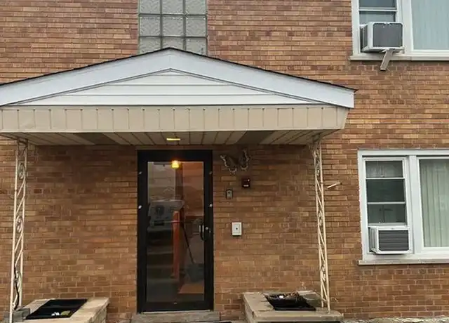 Property at 5820 107th Court Way Unit 1, Chicago Ridge, IL, 60415, 1 bed, 1 bath, [object Object]