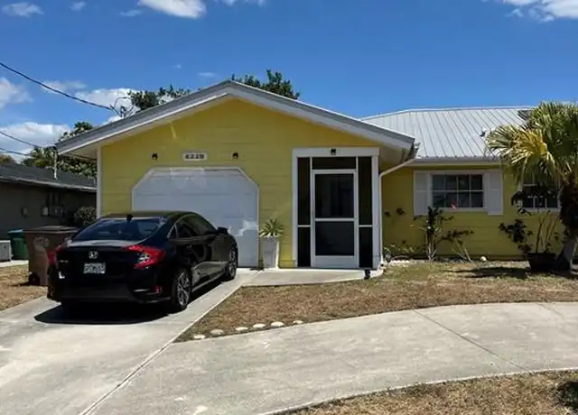 Property at 4231 SE 19th Ave, Cape Coral, FL, 33904, 2 beds, 2 baths, [object Object]