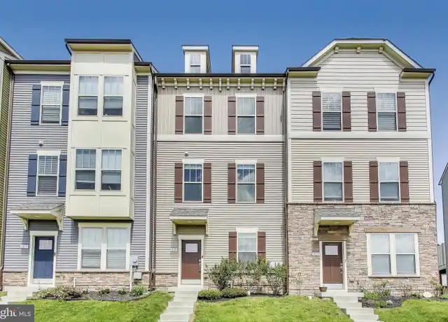 Property at 1821 Jameson Dr, Frederick, MD, 21702, 3 beds, 2.5 baths, [object Object]