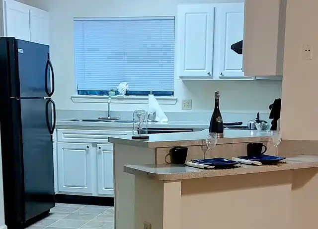 Property at Mandarin Lanai - 3909 Sunbeam Rd, Jacksonville, FL, 32257, 1-2 bed, 1-2 bath, [object Object]