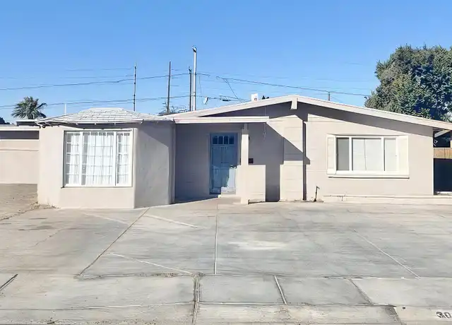 Property at 3010 S Ivy Ln, Yuma, AZ, 85364, 4 beds, 2 baths, [object Object]