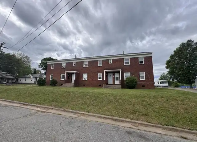 Property at 1415 E 5th St Unit 6, Winston-Salem, NC, 27101, 2 beds, 1 bath, [object Object]