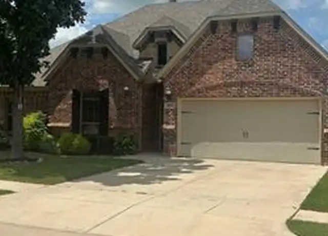 Property at 433 Chisholm Trl, Justin, TX, 76247, 4 beds, 2 baths, [object Object]