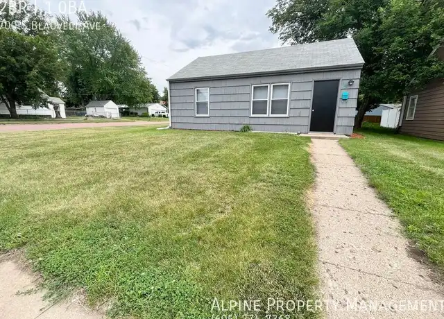 Property at 700 S Blauvelt Ave, Sioux Falls, SD, 57103, 2 beds, 1 bath, [object Object]