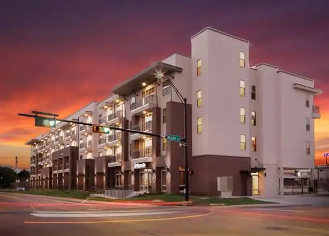 Property at 108 U.S. 377 Unit 203, Roanoke, TX, 76262, 1 bed, 1 bath, [object Object]