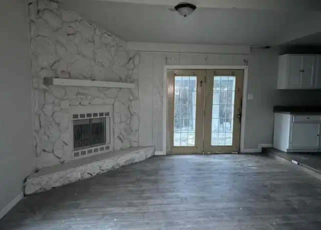 Property at 3155 Roberts St, Beaumont, TX, 77701, 2 beds, 2 baths, [object Object]