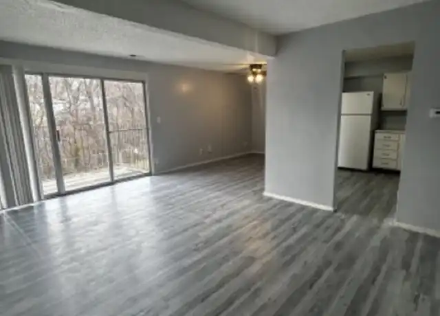 Property at 3301 Wood Ave Unit 18, Kansas City, KS, 66102, 2 beds, 1 bath, [object Object]