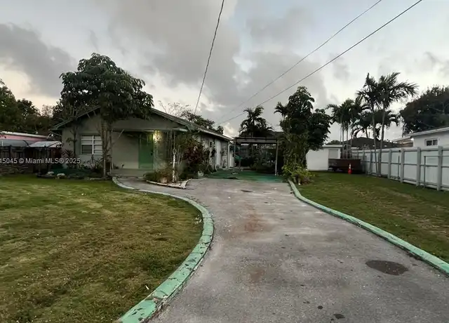 Property at 6738 SW 14th St, Miami, FL, 33144, 1 bed, 1 bath, [object Object]