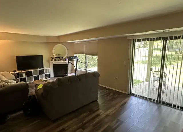 Property at 225 Briarcrest Dr #199, Ann Arbor, MI, 48104, 2 beds, 2 baths, [object Object]