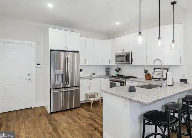 Property at 207 E Allen St #2, Philadelphia, PA, 19125, 2 beds, 2 baths, [object Object]
