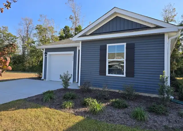 Property at 3026 Course Ln, Surf City, NC, 28445, 3 beds, 2 baths, [object Object]