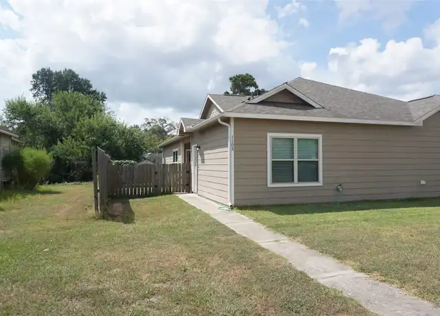 Property at 110 Will St Unit B, Willis, TX, 77378, 2 beds, 2 baths, [object Object]