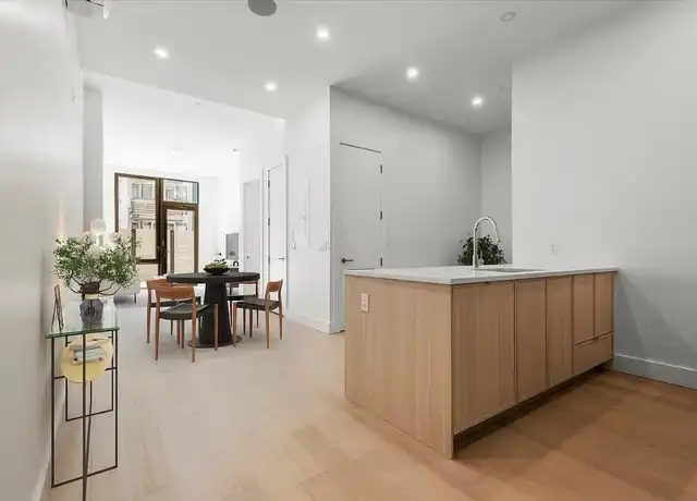 Property at 218 Front St Unit 1042, Brooklyn, NY, 11201, 1 bed, 1 bath, [object Object]