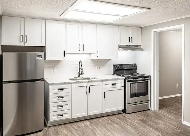 Property at The Cottages at Glenview - 2500 Redstone Rd SW, Huntsville, AL, 35803, 0-1 beds, 1 bath, [object Object]