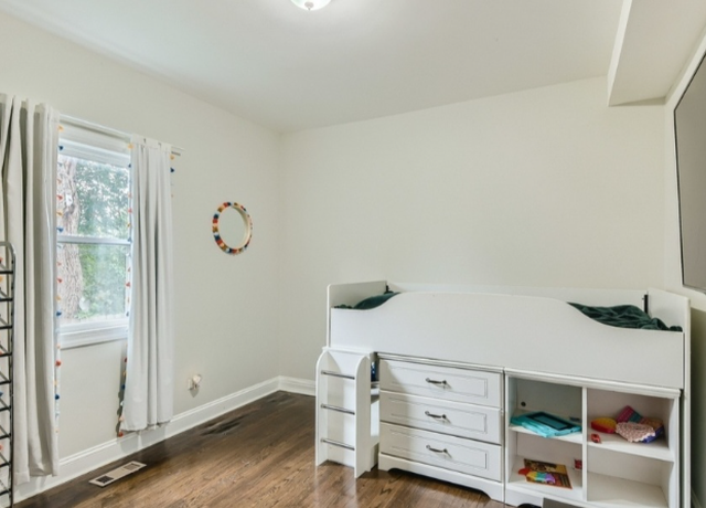 Photo of 125 S 6th Ave #1, Maywood, IL 60153