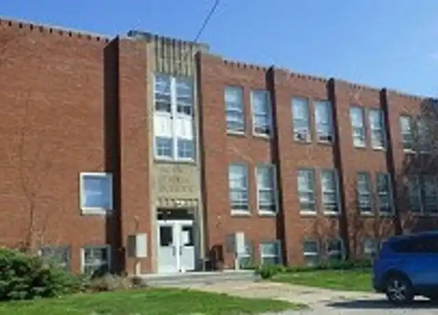 Property at 227 W Wapello St Unit 110, Agency, IA, 52530, 2 beds, 1 bath, [object Object]