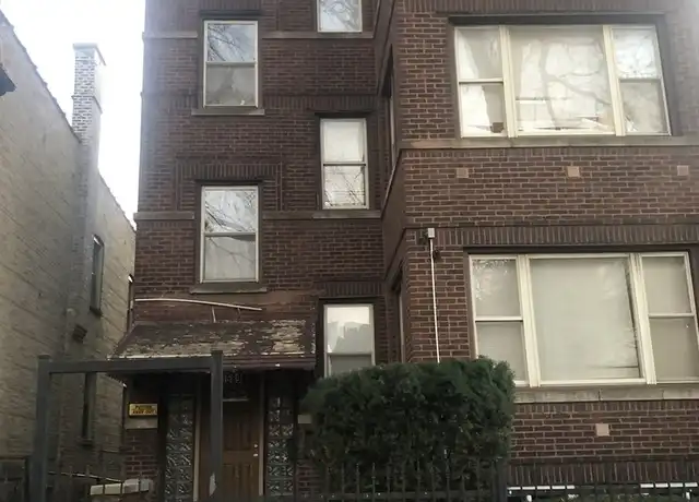 Property at 5539 W Jackson Blvd Unit 3, Chicago, IL, 60644, 3 beds, 1 bath, [object Object]