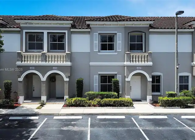 Property at 14059 SW 49th St #4, Miramar, FL, 33027, 3 beds, 2.5 baths, [object Object]