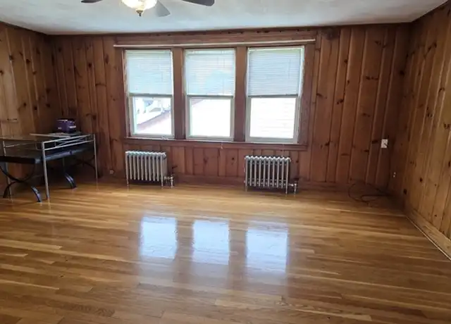 Property at 28 Crawford St Unit 28, Cranston, RI, 02910, 2 beds, 1 bath, [object Object]