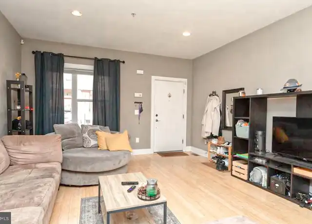 Property at 1632 Francis St, Philadelphia, PA, 19130, 4 beds, 2 baths, [object Object]