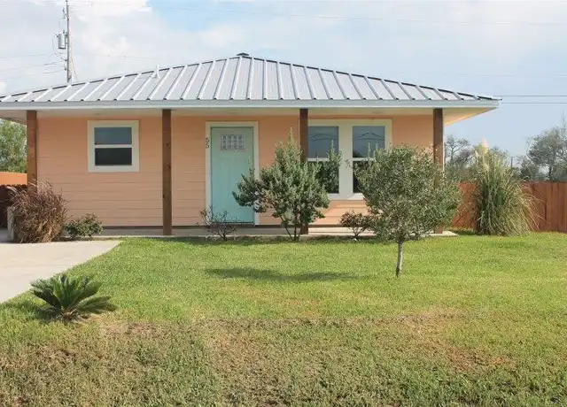 Property at 55 Red Oak Ln, Rockport, TX, 78382, 1 bed, 1 bath, [object Object]
