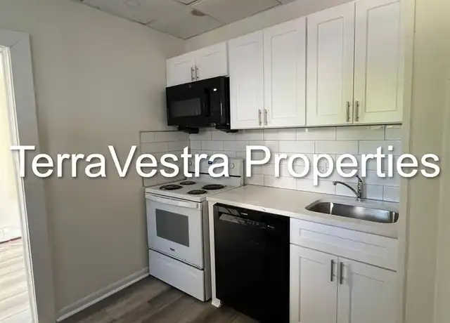 Property at 143 S 2nd St Unit 2, Millville, NJ, 08332, 1 bed, 1 bath, [object Object]