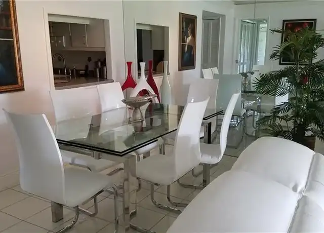 Property at 605 Oaks Dr #101, Pompano Beach, FL, 33069, 3 beds, 2 baths, [object Object]
