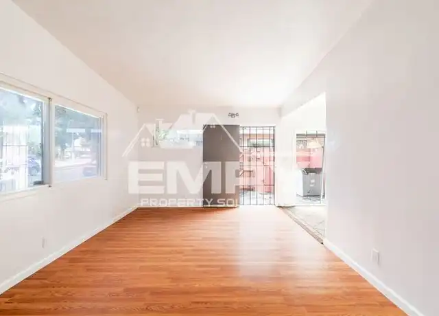 Property at 10530 Crenshaw Blvd Unit 1, Inglewood, CA, 90303, 1 bed, 1 bath, [object Object]