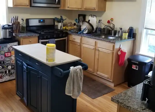 Property at 127 Summer St Unit 2, Somerville, MA, 02143, 1 bed, 1 bath, [object Object]