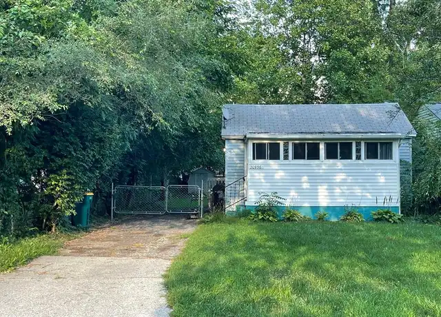 Property at 20956 Rensselaer St, Farmington Hills, MI, 48336, 2 beds, 1 bath, [object Object]
