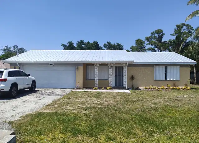 Property at 253 SE Verada Ave, Port Saint Lucie, FL, 34983, 2 beds, 2 baths, [object Object]