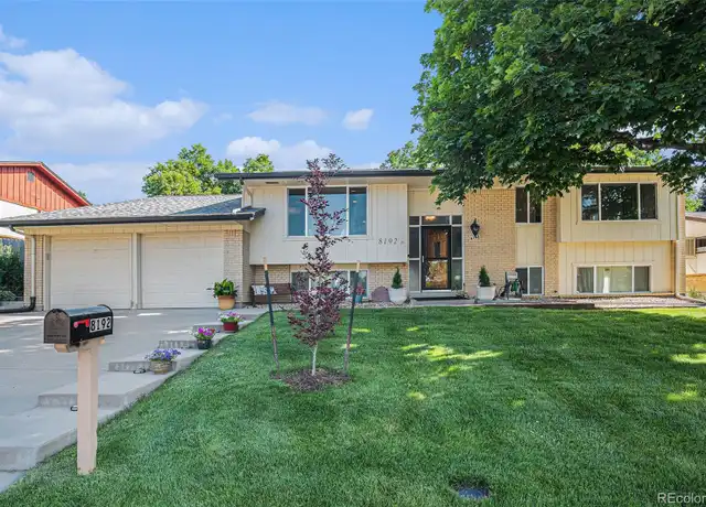 Property at 8192 E Oxford Dr, Denver, CO, 80237, 5 beds, 3 baths, [object Object]