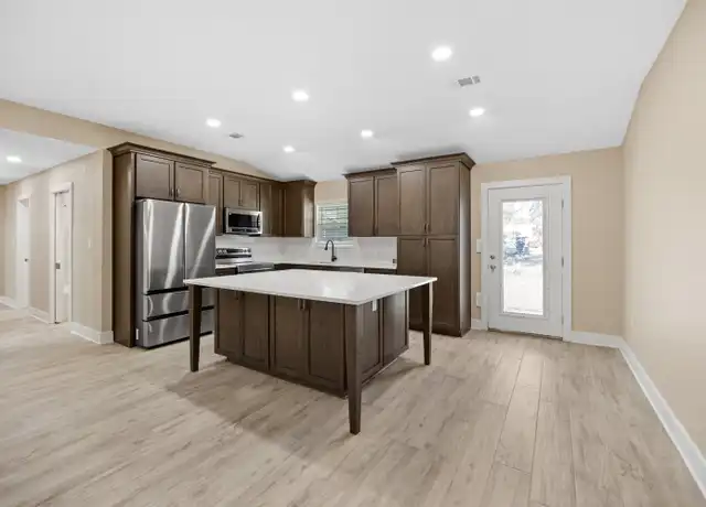 Property at 1351 Sanibel Ln, Gulf Breeze, FL, 32563, 4 beds, 2 baths, [object Object]