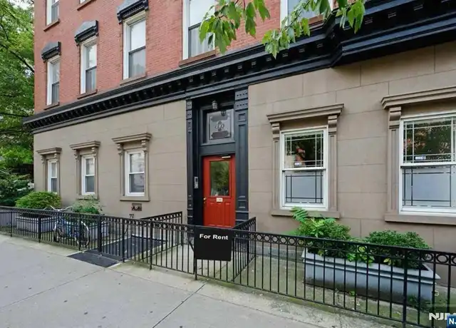 Property at 201 14th St Unit 2D, Hoboken, NJ, 07030, 1 bed, 1 bath, [object Object]