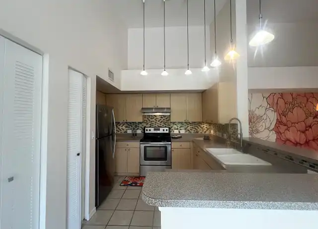 Property at 917 Villa Cir Unit 917, Boynton Beach, FL, 33435, 2 beds, 2 baths, [object Object]