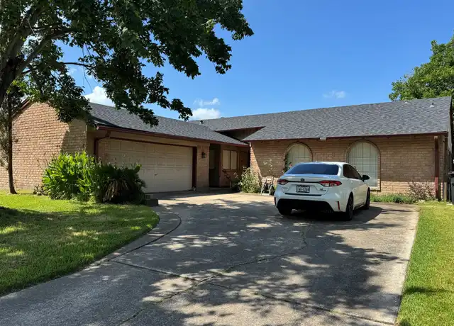 Property at 15538 Baybrook Dr, Houston, TX, 77062, 4 beds, 2 baths, [object Object]