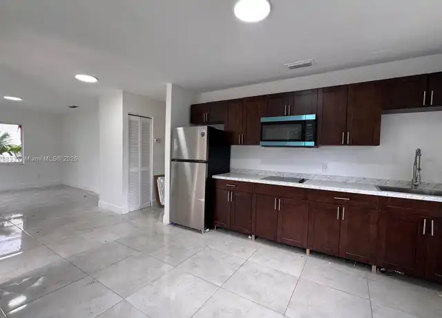Property at 2803 SW 26th St Unit A, Miami, FL, 33133, 2 beds, 1 bath, [object Object]