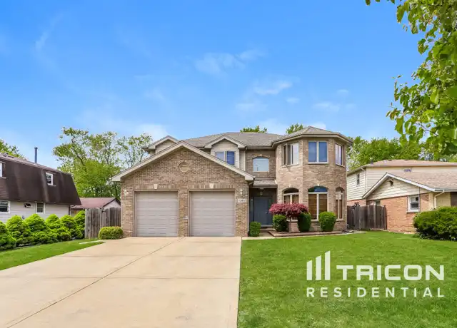 Property at 7944 Lamon Ave, Burbank, IL, 60459, 5 beds, 3.5 baths, [object Object]