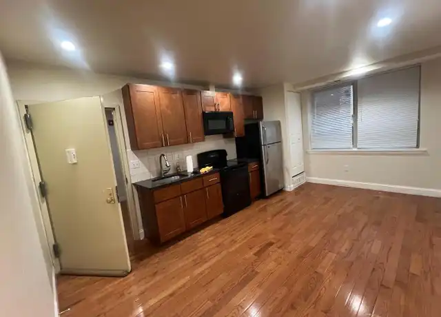 Property at 4706 Chestnut St Unit 3A, Philadelphia, PA, 19139, 2 beds, 1 bath, [object Object]