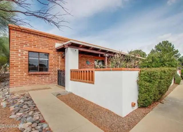 Property at 276 S Paseo Sarta, Green Valley, AZ, 85614, 2 beds, 1 bath, [object Object]