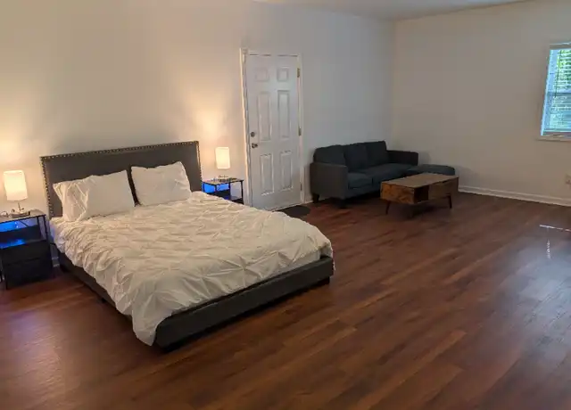 Property at 5700 Miles Rd Unit B, Atlanta, GA, 30349, 2 beds, 1 bath, [object Object]