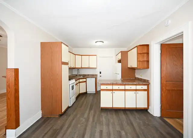 Property at 603 1st St SW Unit 105, Rochester, MN, 55902, 2 beds, 1 bath, [object Object]