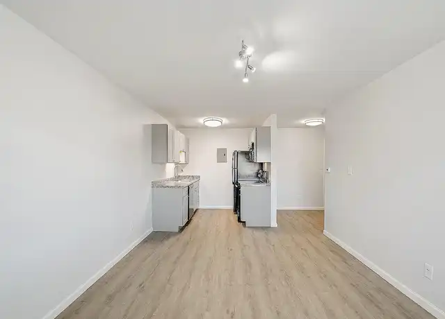 Property at Peak View - 2253 Collyer St, Longmont, CO, 80501, 1-2 bed, 1 bath, [object Object]