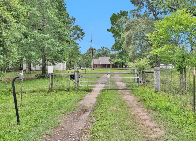 Property at 13247 Cedar Ln, Willis, TX, 77378, 3 beds, 2.5 baths, [object Object]