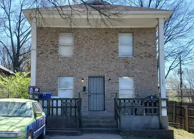 Property at 281 Bond Ave, Memphis, TN, 38106, 5 beds, 2 baths, [object Object]
