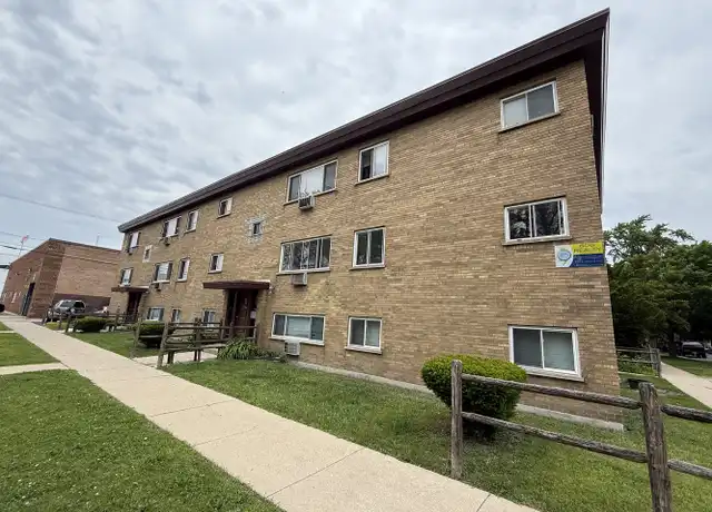 Property at 1246 S 51st Ct Unit 102, Cicero, IL, 60804, 1 bed, 1 bath, [object Object]