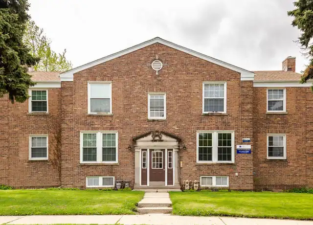Property at 4249 W Nelson St Unit 2, Chicago, IL, 60641, 2 beds, 1 bath, [object Object]
