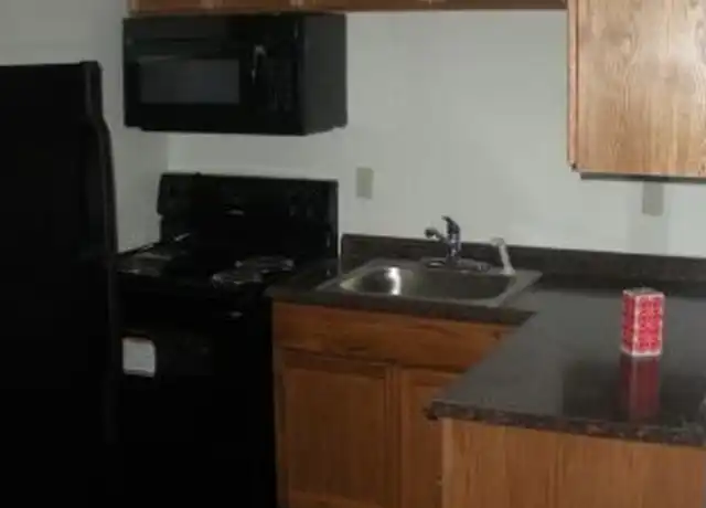 Property at 131 Kinsey Ave, Cincinnati, OH, 45219, 1 bed, 1 bath, [object Object]
