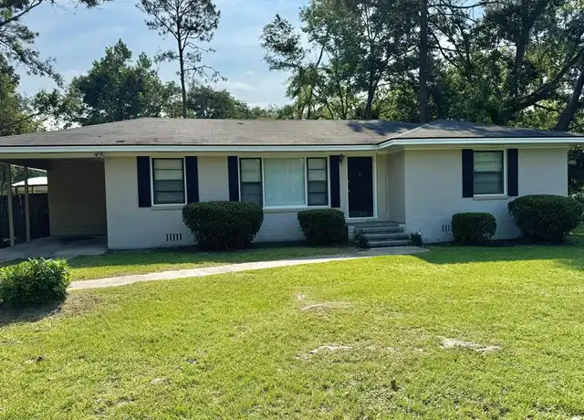 Property at 2107 Hillcrest Dr, Valdosta, GA, 31602, 3 beds, 2 baths, [object Object]